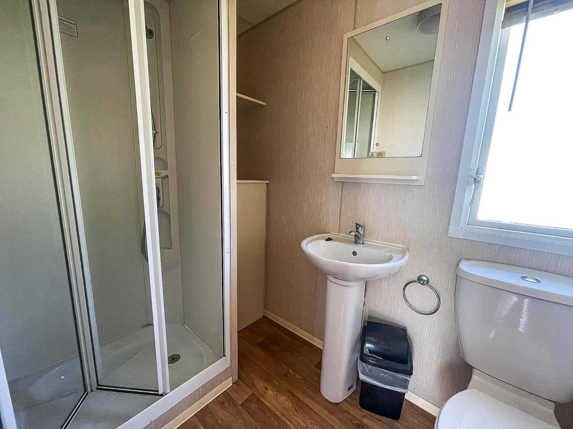 8 Berth Caravan With Decking At Sunnydale In Lincolnshire Ref 35087S Louth  Luaran gambar